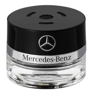 A0008990288_mercedes-benz_flakon_downtown_mood_rosier-onlineshop_1920x1920-1